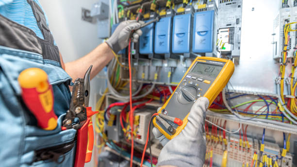  Hamilton College, NY Electrician Pros